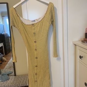 My daughter selling a fashionova dress!! Size 1xl